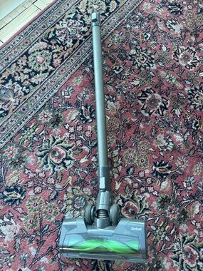 iRobot Green and Black Vacuum Brush Head Attachment